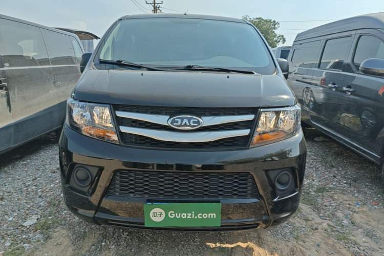 Used JAC Refine M3 2019 Creator Edition 1.8L Luxury Model Front
