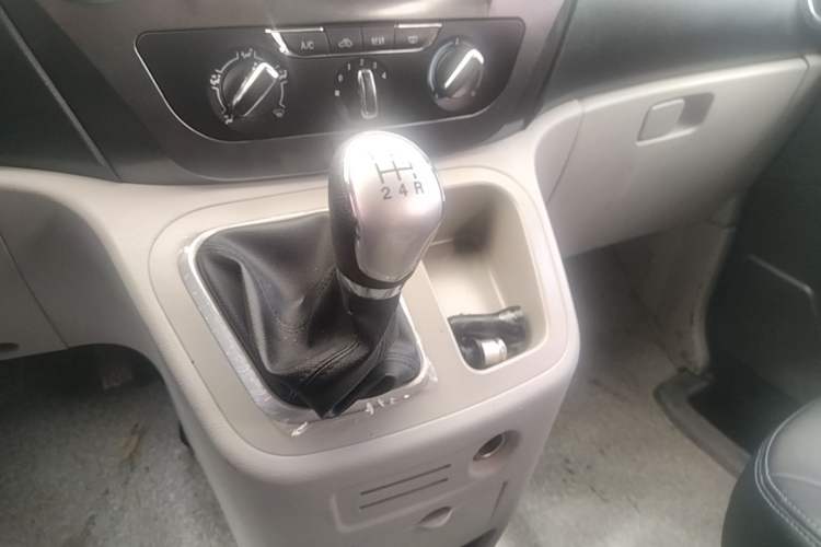Used JAC Refine M3 2019 IKEA Edition 1.8L Luxury Model Gear Lever