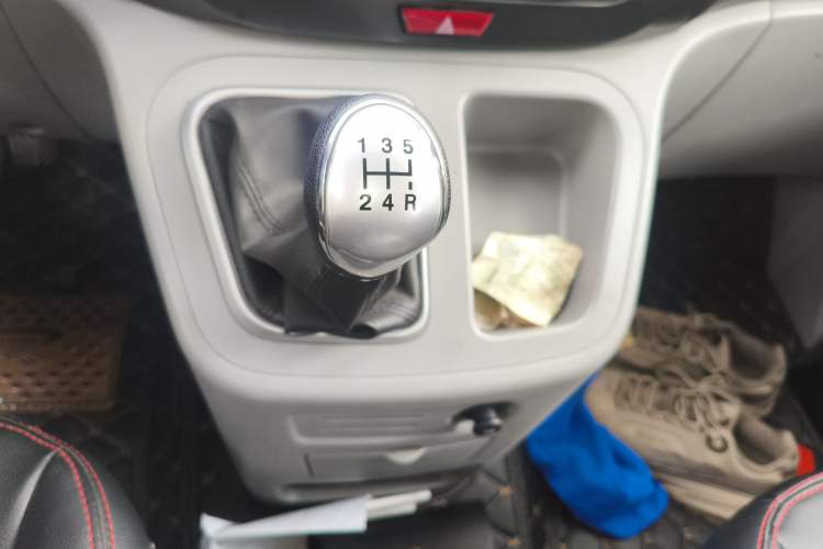 Used JAC Refine M3 2019 IKEA Edition 1.8L Luxury Model Gear Lever
