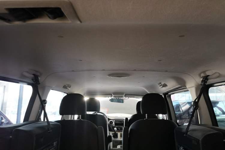 Used JAC Refine M3 2019 PLUS IKEA Edition 1.8L Luxury Model Headliner