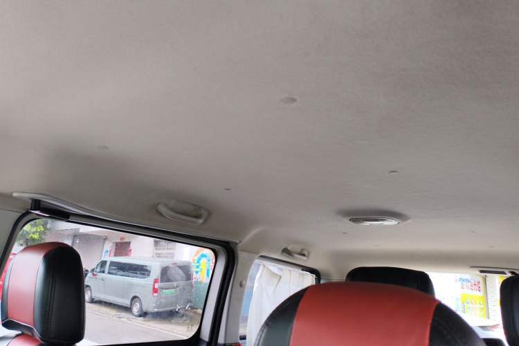 Used JAC Refine M3 2019 IKEA Edition 1.6L Luxury Model Headliner