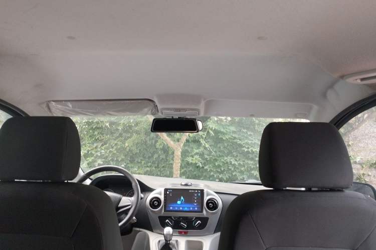 Used JAC Refine M3 2019 PLUS Maker Edition 1.8L Luxury Model Headliner