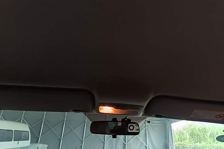 Used JAC Refine M3 2019 IKEA Edition 1.6L Luxury Model Headliner