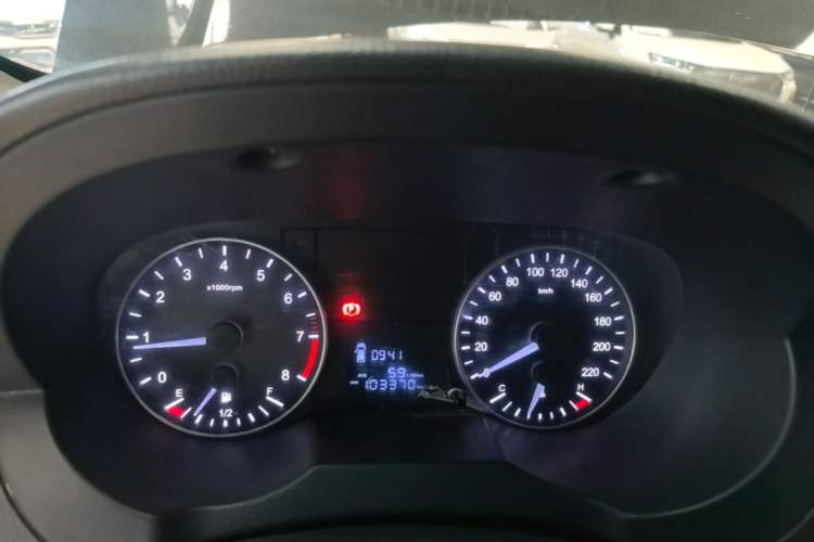 Used JAC Refine M3 2019 Creator Edition 1.8L Luxury Model Instrument Cluster