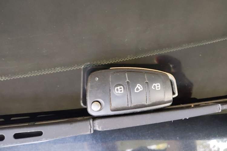 Used JAC Refine M3 2019 Creator Edition 1.8L Luxury Model Interior 1