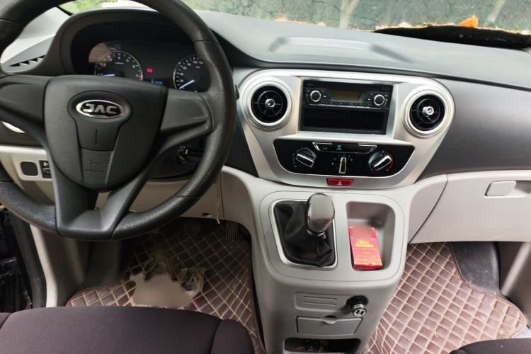 Used JAC Refine M3 2019 Creator Edition 1.6L Luxury Version Interior 2