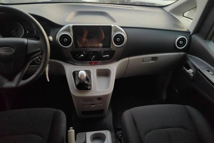 Used JAC Refine M3 2019 Creator Edition 1.8L Luxury Model Interior 4