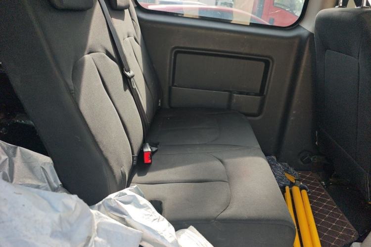 Used JAC Refine M3 2019 Creator Edition 1.8L Luxury Model Interior 4