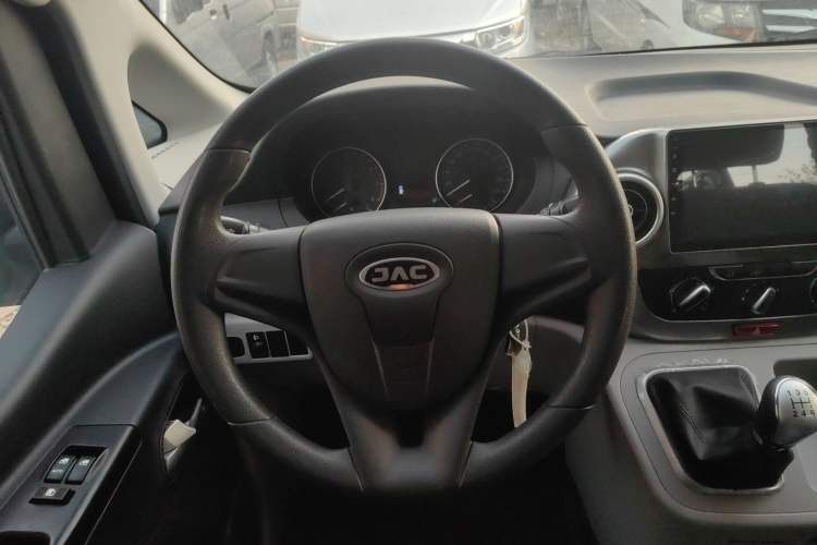 Used JAC Refine M3 2019 Creator Edition 1.8L Luxury Model Interior 5