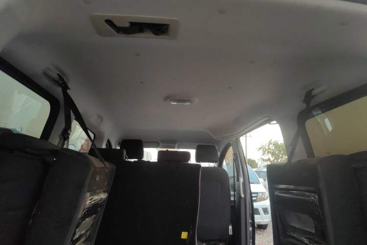 Used JAC Refine M3 2019 Creator Edition 1.8L Luxury Model Interior 6