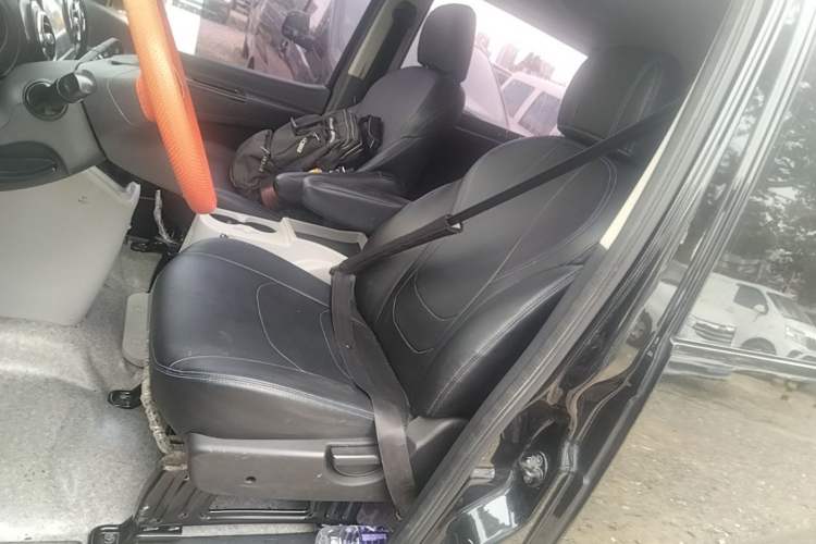 Used JAC Refine M3 2019 IKEA Edition 1.8L Luxury Model Left Front Seat