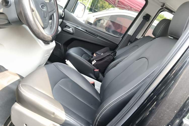 Used JAC Refine M3 2019 PLUS Maker Edition 1.8L Luxury Model Left Front Seat