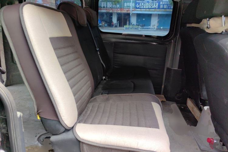 Used JAC Refine M3 2019 1.8L 5-Seater Express Edition Left Rear Seat