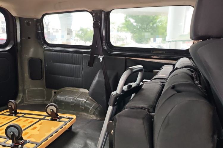 Used JAC Refine M3 2019 1.8L 5-Seater Express Edition Left Rear Seat