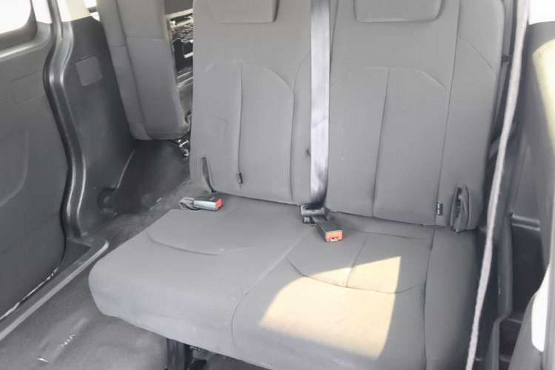 Used JAC Refine M3 2019 PLUS Maker Edition 1.8L Luxury Model Left Rear Seat