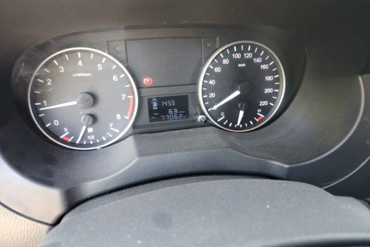 Used JAC Refine M3 2019 Creator Edition 1.8L Luxury Model Odometer Close Up