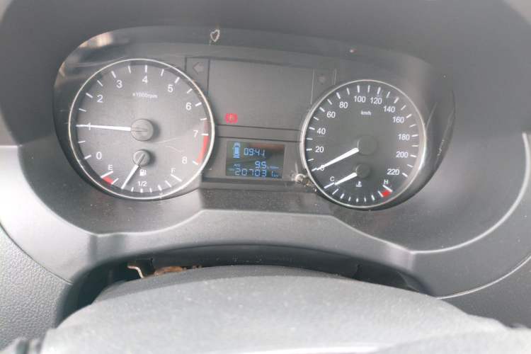 Used JAC Refine M3 2019 IKEA Edition 1.6L Luxury Model Odometer Close Up