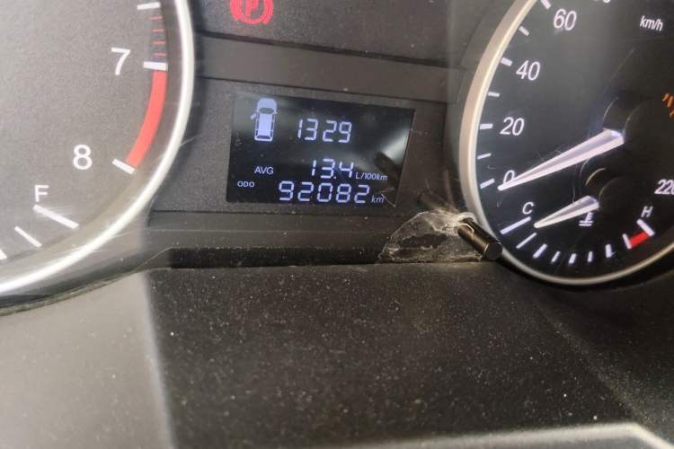 Used JAC Refine M3 2019 Creator Edition 1.8L Luxury Model Odometer Close Up