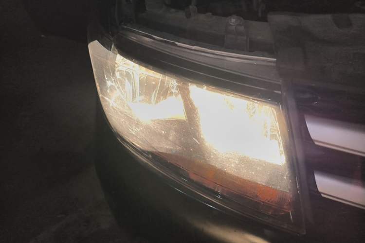 Used JAC Refine M3 2019 Creator Edition 1.8L Luxury Model Right Front Headlight