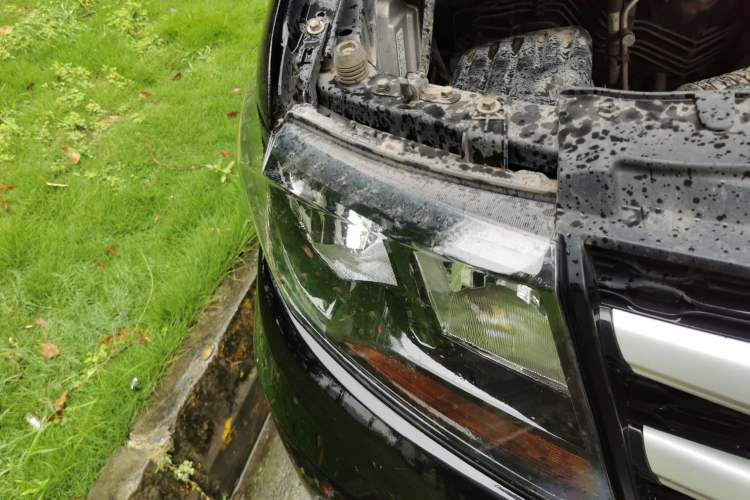 Used JAC Refine M3 2019 PLUS Maker Edition 1.8L Luxury Model Right Front Headlight