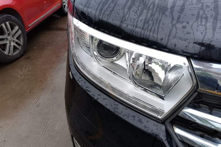 Used JAC Refine M3 2019 IKEA Edition 1.6L Luxury Model Right Front Headlight
