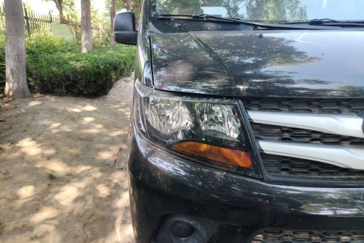 Used JAC Refine M3 2019 Creator Edition 1.8L Luxury Model Right Front Headlight