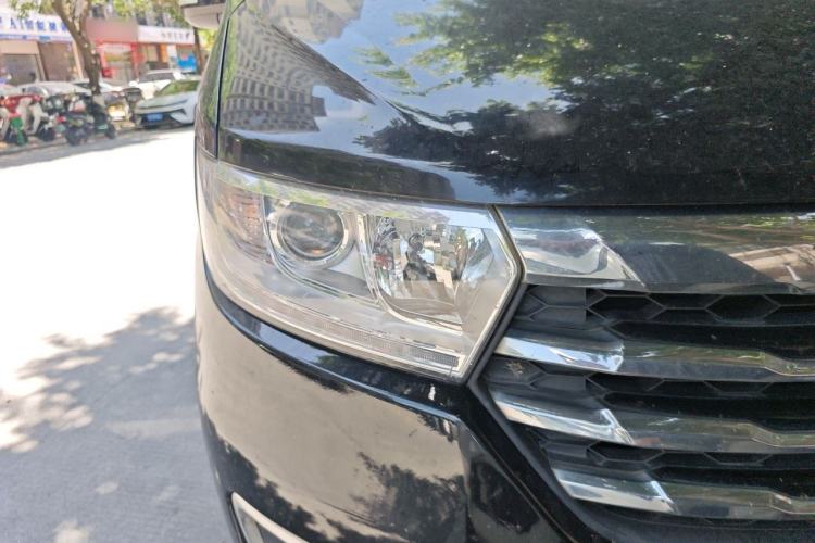 Used JAC Refine M3 2019 IKEA Edition 1.6L Luxury Model Right Front Headlight