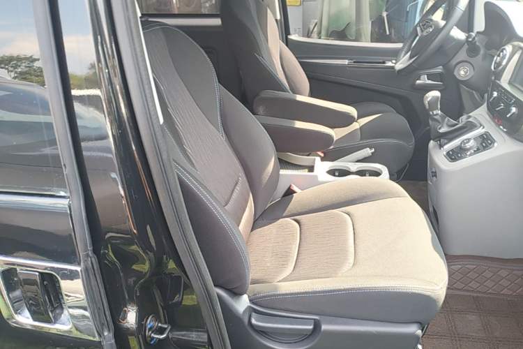 Used JAC Refine M3 2019 IKEA Edition 1.8L Luxury Smart Model Right Front Seat