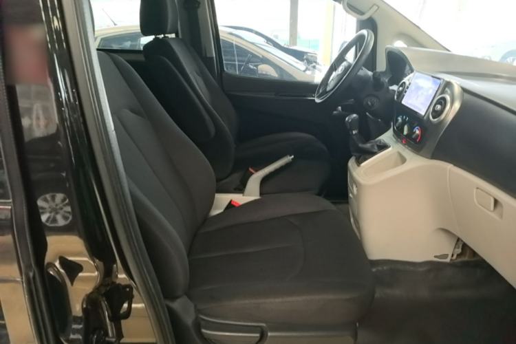 Used JAC Refine M3 2019 Creator Edition 1.8L Luxury Model Right Front Seat