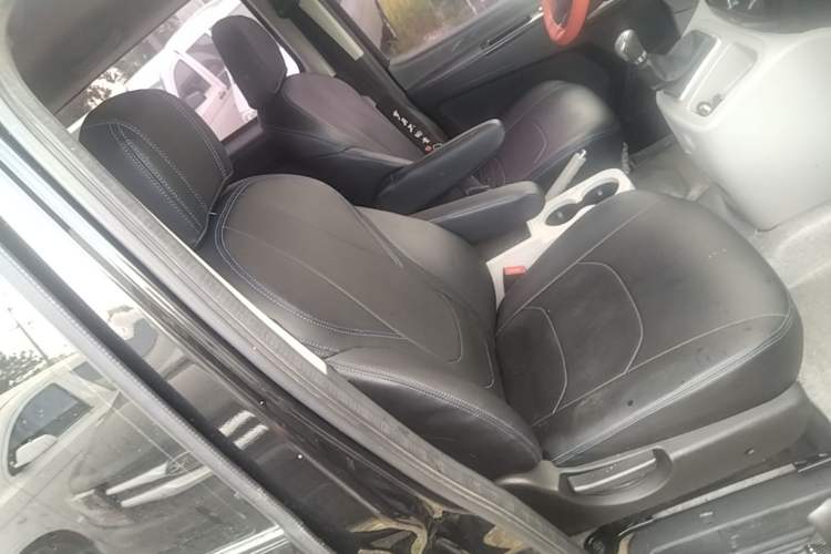 Used JAC Refine M3 2019 IKEA Edition 1.8L Luxury Model Right Front Seat