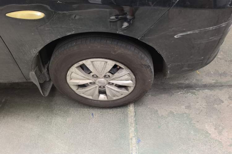 Used JAC Refine M3 2019 Creator Edition 1.6L Luxury Smart Version Right Front Wheel Hub