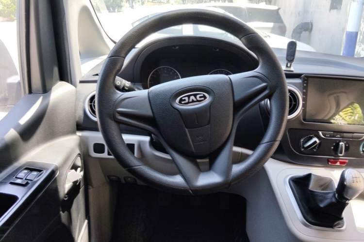 Used JAC Refine M3 2019 Creator Edition 1.8L Luxury Model Steering Wheel