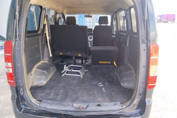 Used JAC Refine M3 2019 1.8L 5-Seater Express Edition Trunk