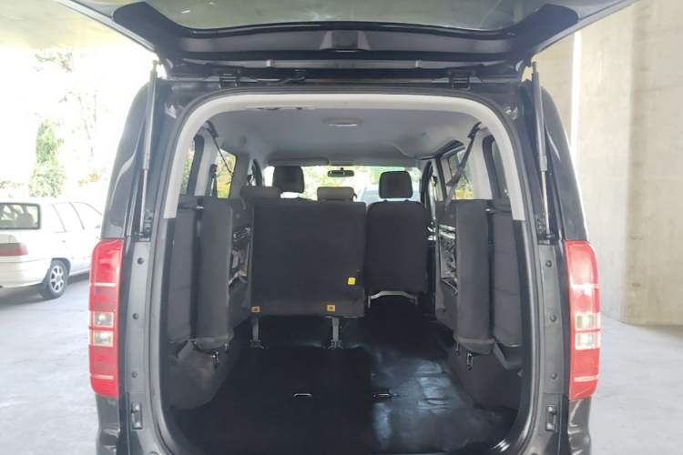 Used JAC Refine M3 2019 Creator Edition 1.8L Luxury Model Trunk