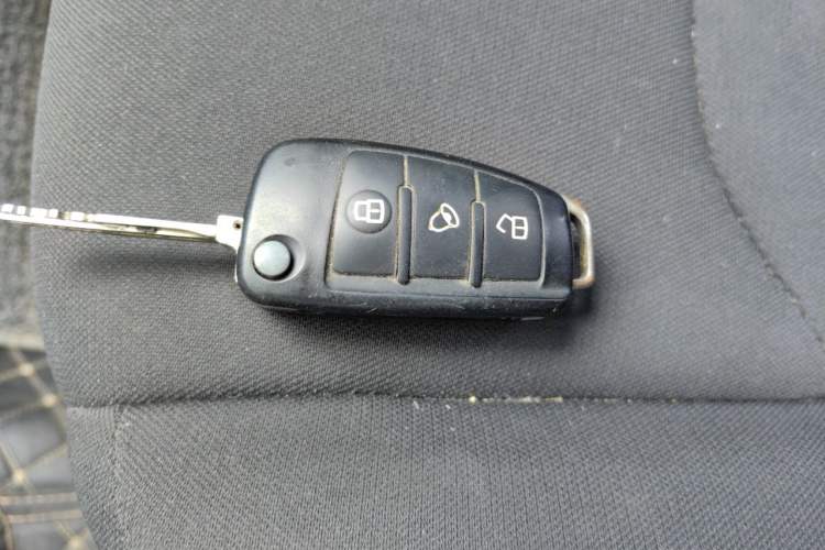 Used JAC Refine M3 2019 1.8L 5-Seater Express Edition Vehicle Key