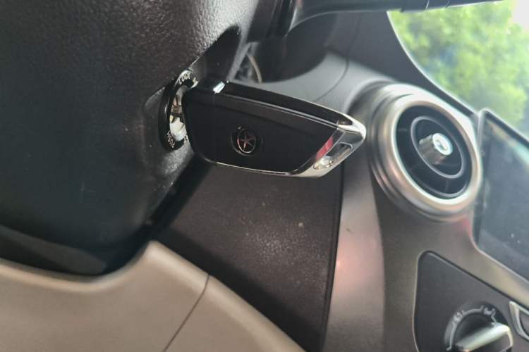 Used JAC Refine M3 2019 PLUS Maker Edition 1.8L Luxury Model Vehicle Key