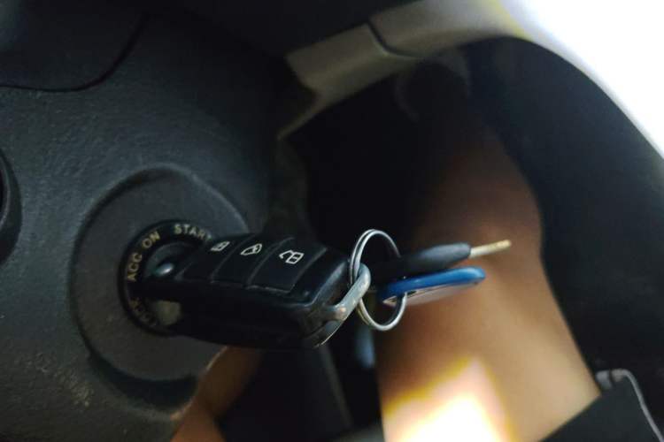 Used JAC Refine M3 2019 PLUS Maker Edition 1.8L Luxury Model Vehicle Key