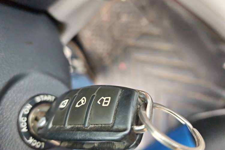 Used JAC Refine M3 2019 Creator Edition 1.8L Luxury Model Vehicle Key