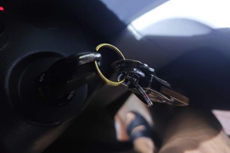 Used JAC Refine M3 2019 IKEA Edition 1.8L Luxury Smart Model Vehicle Key