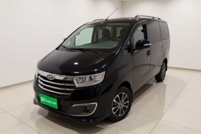 Ojetý JAC Refine M3 2019 IKEA Edition 1.8L Luxury Smart Model