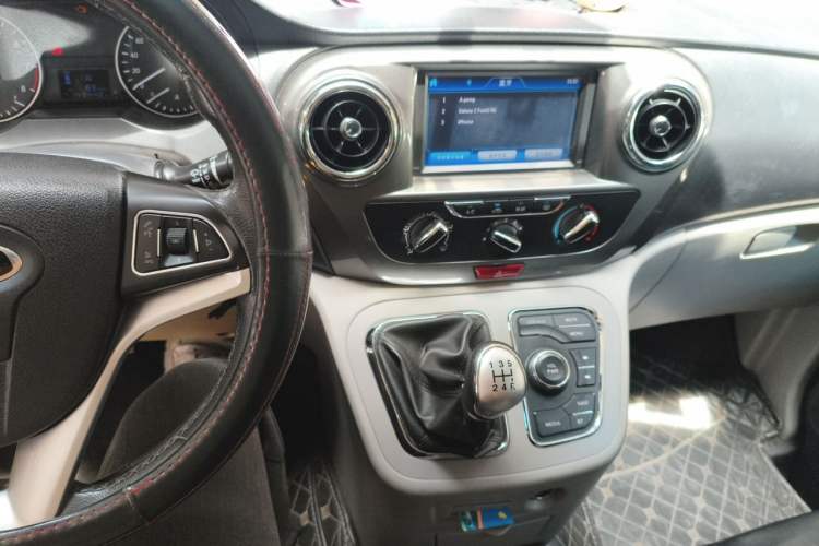 Used JAC Refine M3 2019 IKEA Edition 1.8L Luxury Smart Model Audio And AC Panel