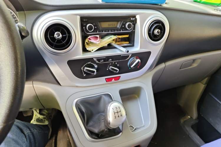 Used JAC Refine M3 2019 Creator Edition 1.8L Luxury Model Audio And AC Panel