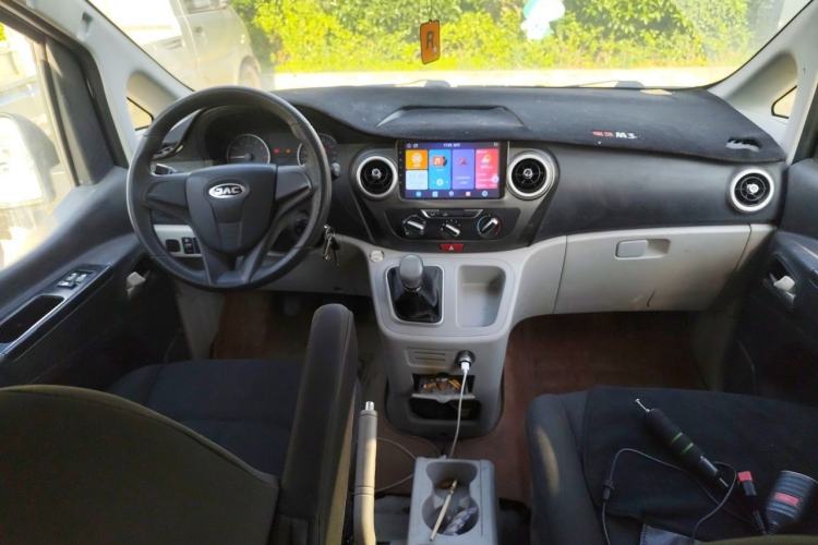Used JAC Refine M3 2019 1.8L 5-Seater Express Edition Center Console