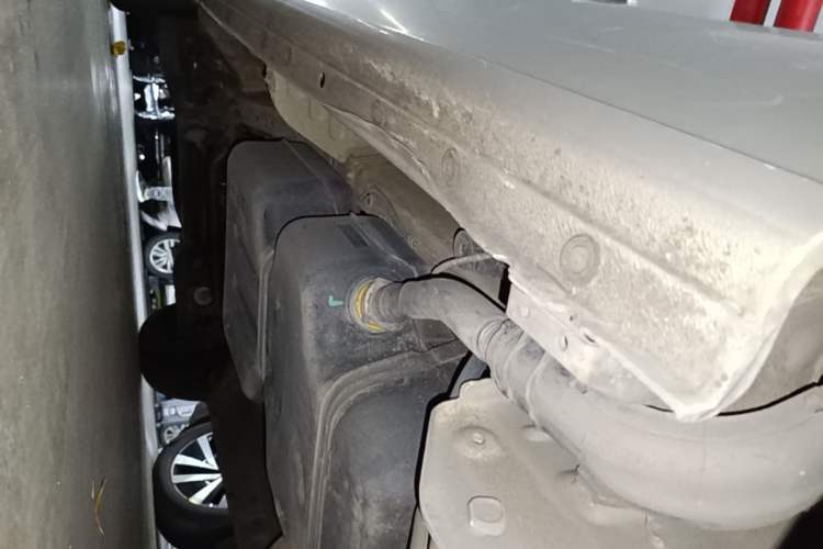 Used JAC Refine M3 2019 1.8L 5-Seater Express Edition Chassis Rear Left