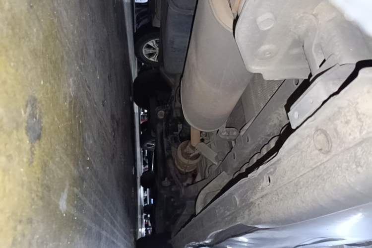 Used JAC Refine M3 2019 1.8L 5-Seater Express Edition Chassis Rear Right