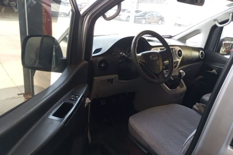 Used JAC Refine M3 2019 PLUS Maker Edition 1.8L Luxury Model Driver Seat