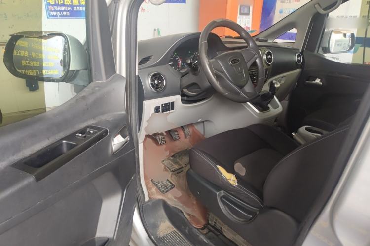 Used JAC Refine M3 2019 IKEA Edition 1.6L Luxury Model Driver Seat