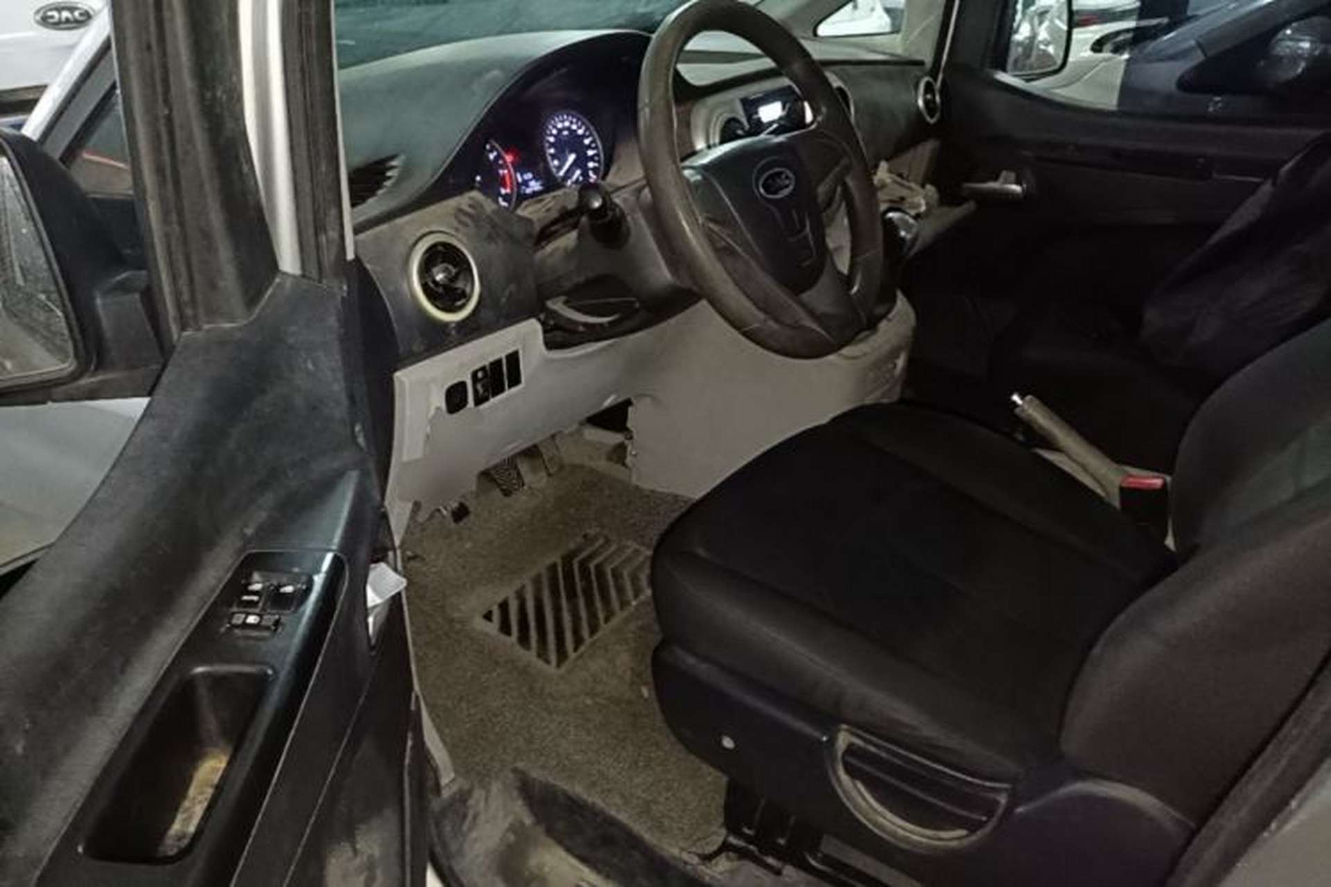 Used JAC Refine M3 2019 1.8L 5-Seater Express Edition Driver Seat