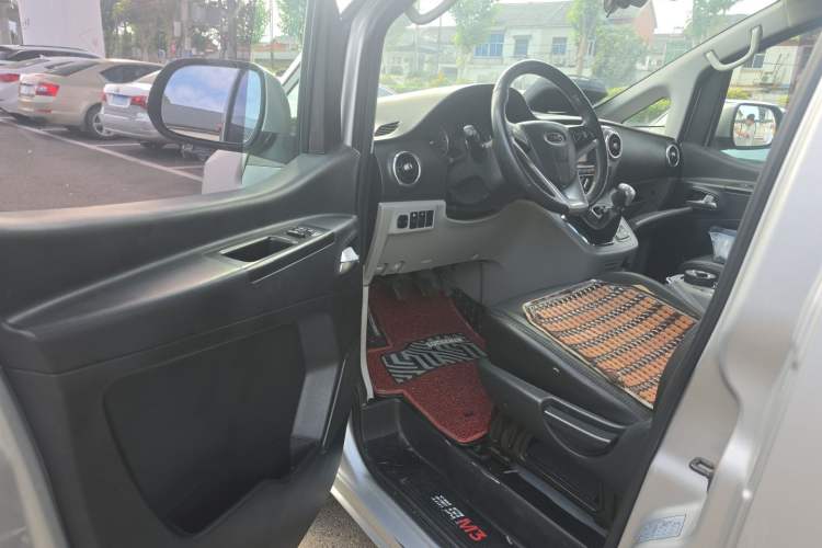 Used JAC Refine M3 2019 IKEA Edition 1.6L Luxury Smart Model Driver Seat