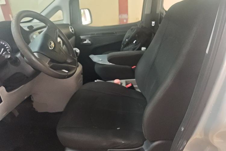 Used JAC Refine M3 2019 Creator Edition 1.8L Luxury Model Driver Seat